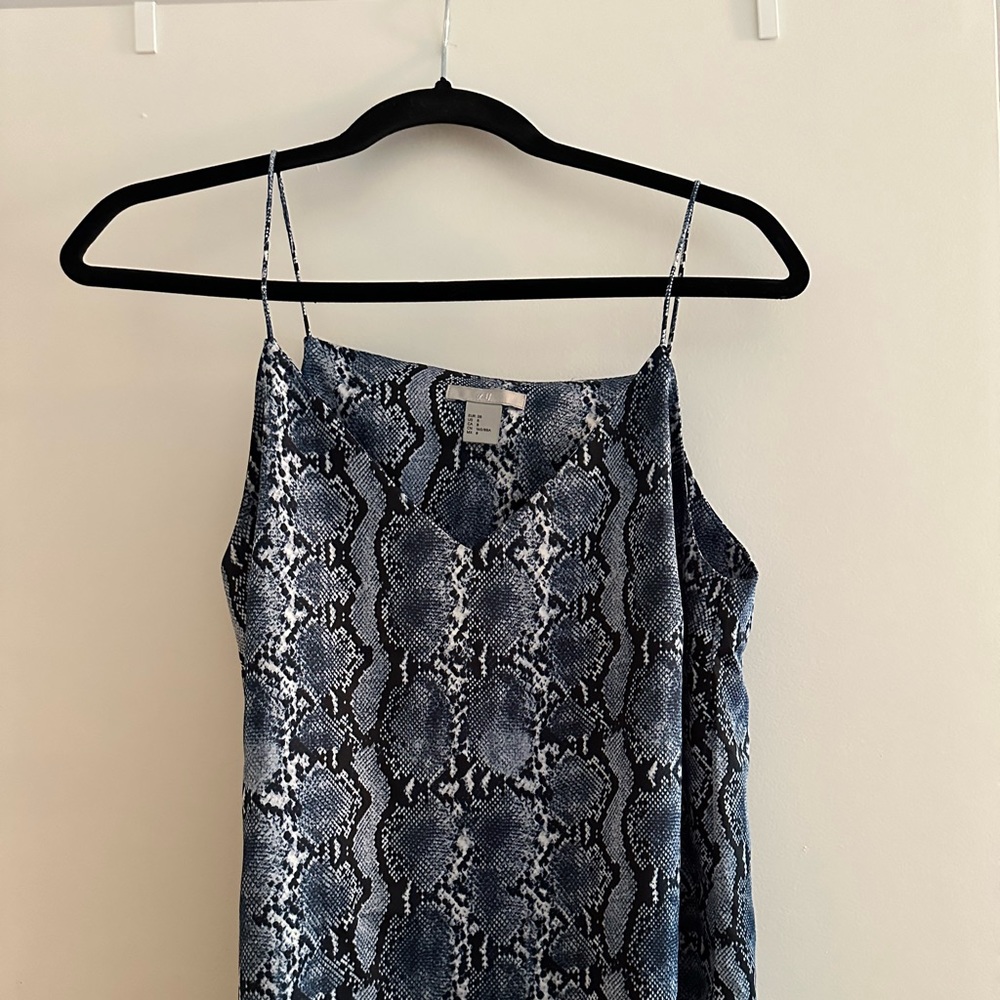 H & M Spaghetti Strap Top Size 8